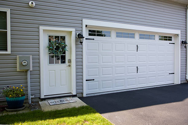 24/7 Emergency Garage Door Panel Replacement experts in Eufaula, OK